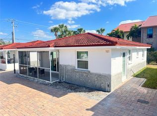 6154 Midnight Pass Rd #D02, Sarasota, FL 34242