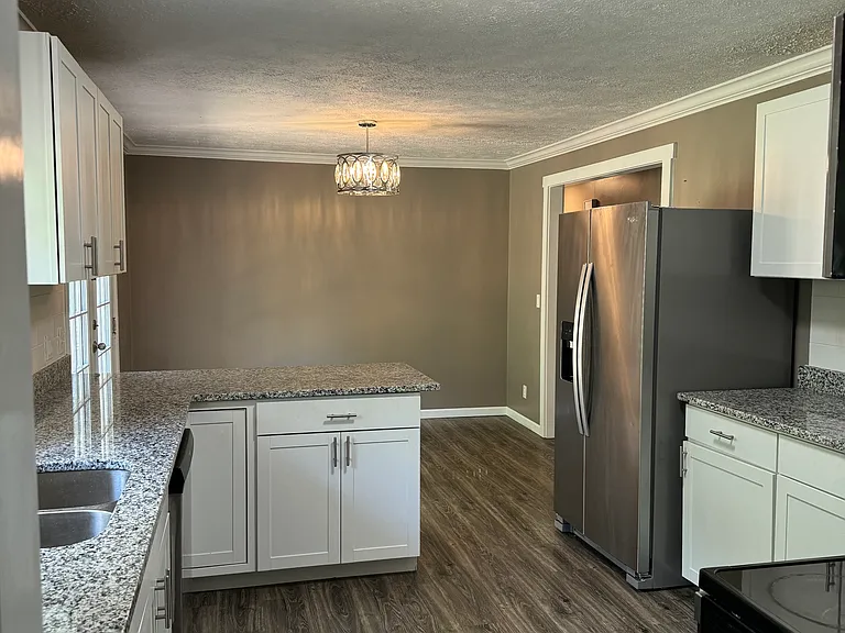 34 Oakland Cir — Photo 7