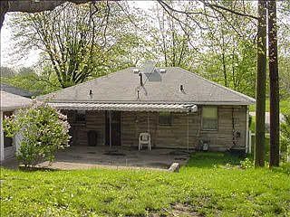 4th image of 3776 E Pleasant Run Parkway North Dr