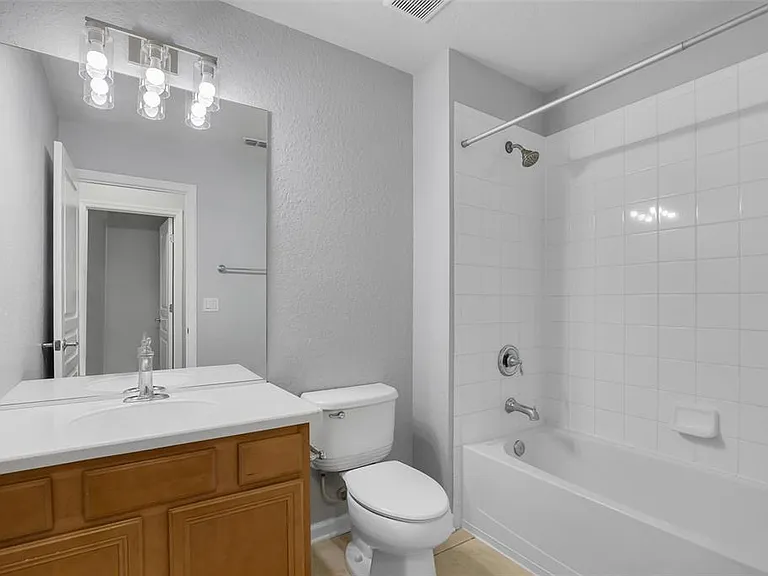 12702 Salomon Cove Dr — Photo 25