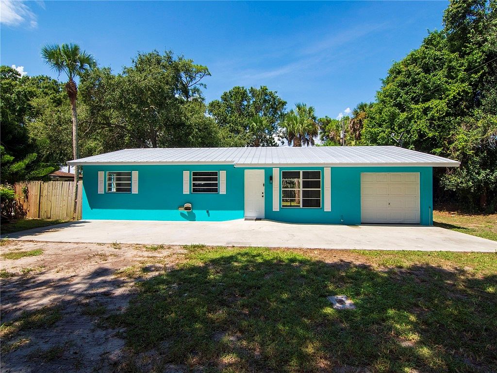 385 35th Ave, Vero Beach, FL 32968 | Zillow