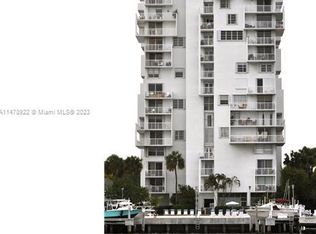150 SE 25th Rd APT 4A, Miami, FL 33129