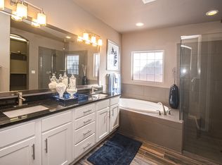 6917 Yukon Rd NE, Rio Rancho, NM 87144