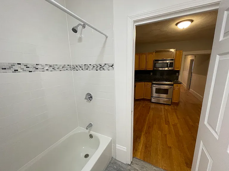 35 Cameron Ave #2A — Photo 23