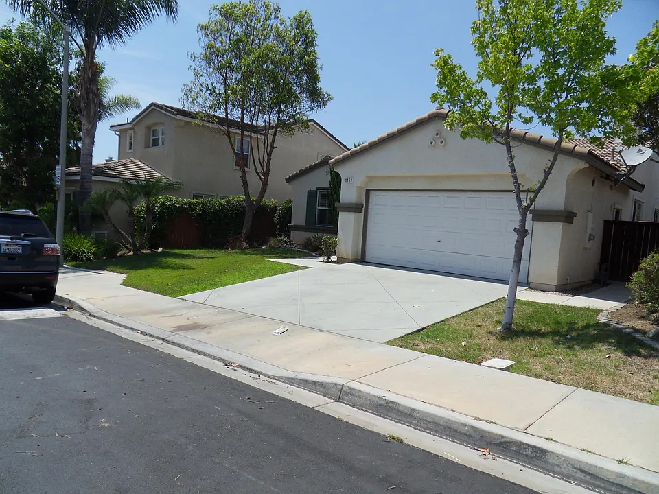 1163 Prussian Way