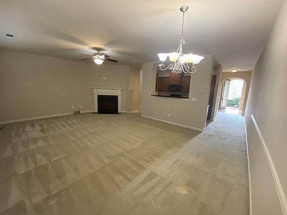 5th image of 1601 Creek Bend Ln NW #1
