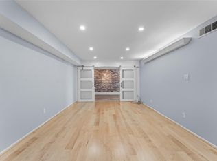 359 N Post Oak Ln APT 221, Houston, TX 77024