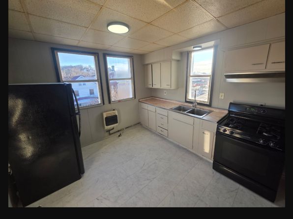 205 6th Ave #6