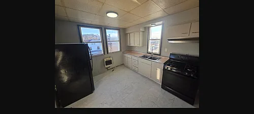 205 6th Ave #6 Photo 1