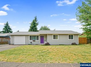 451 NE 3rd St, Willamina, OR 97396