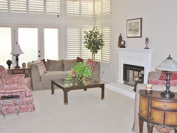 4th image of 63 E La Vieve Ln