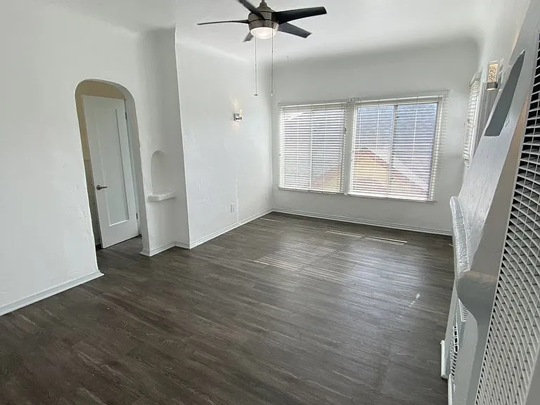 551 Daisy Ave — Photo 8