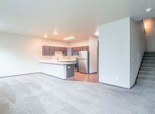 Timber Creek Apartments, Fargo, ND 58104