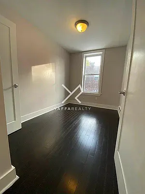 Rented by Yaffa Realty LLC | media 5