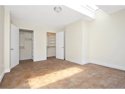 Rented by Mirador Real Estate | media 39