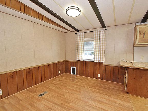 5th image of 5675 Confederate Ln