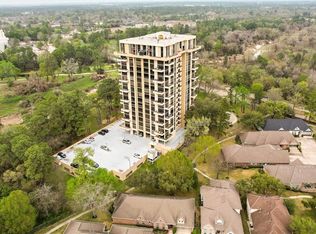 14655 Champion Forest Dr APT 305, Houston, TX 77069