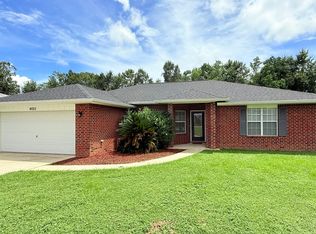 4025 Sheridan Dr, Pace, FL 32571