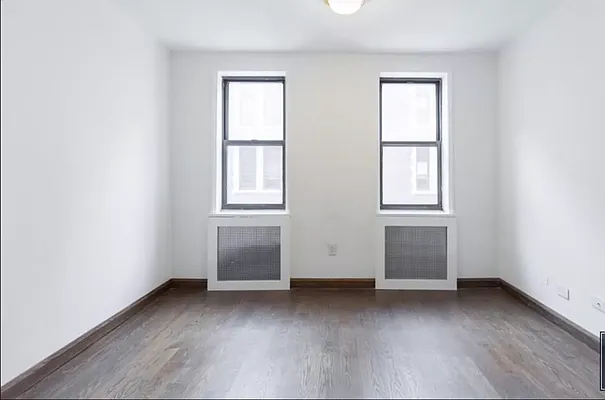 Rented by Bond New York | media 7