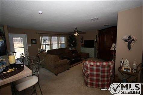 5th image of 7509 Lazy Spur Blvd