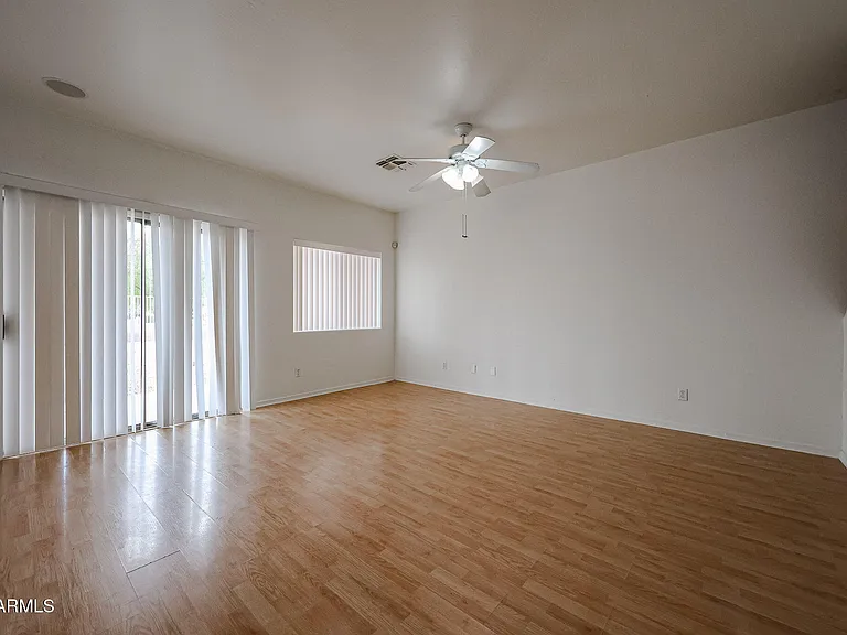 453 N 105th Pl — Photo 11