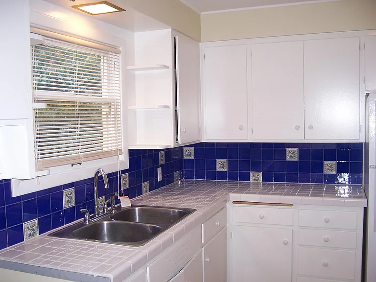 2803 NE 59th Ave — Photo 6