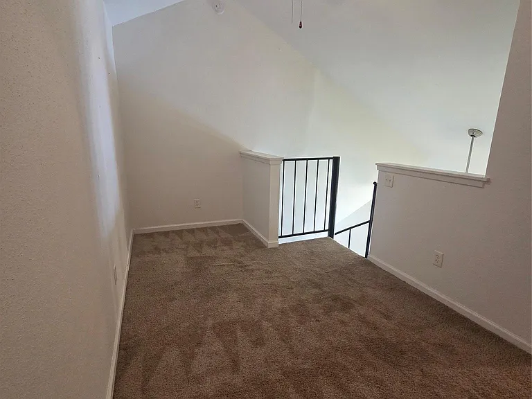 1840 Burton Dr #142 — Photo 11