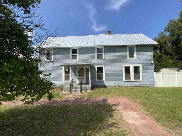 201 2nd St NE, Live Oak, FL 32064