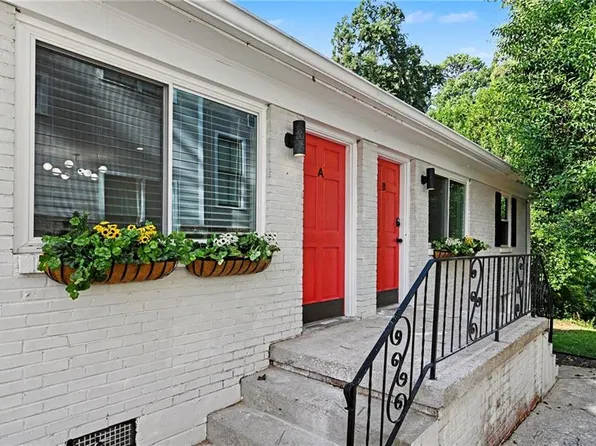 2240 Stephen Long Dr NE, Atlanta, GA
