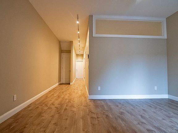 4th image of 6A Lombardy St #A