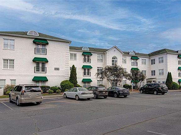2nd image of 108 Sunset Circle #104