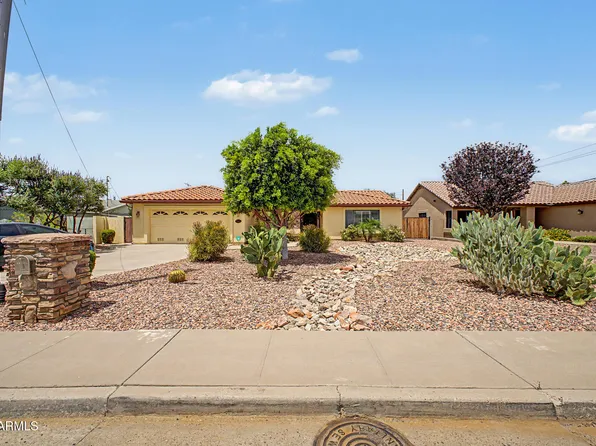 802 E ROBERTS Road, Phoenix, AZ 85022