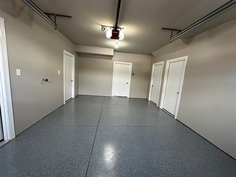 3 Maple Leaf Dr — Photo 36