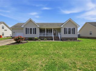 808 Compass Dr, Elizabeth City, NC 27909