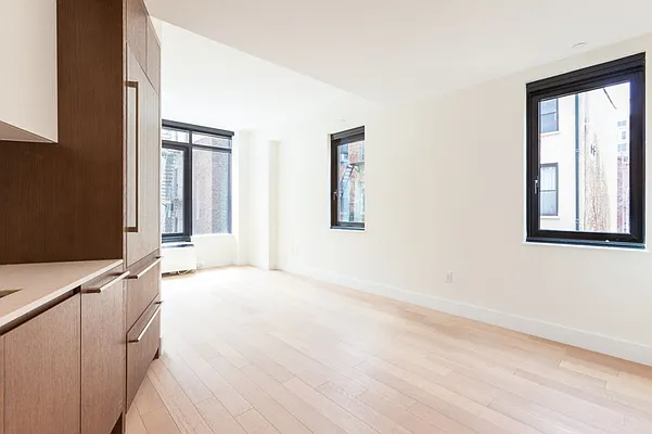 Rented by MNS | media 34