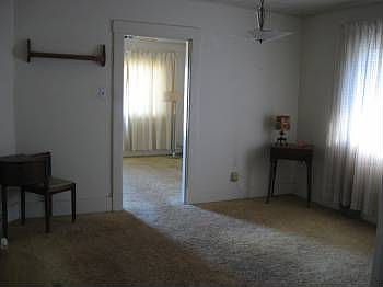 2nd image of 412 W End Ave