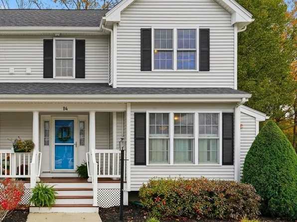 551 Bedford St APT B4, Whitman, MA 02382