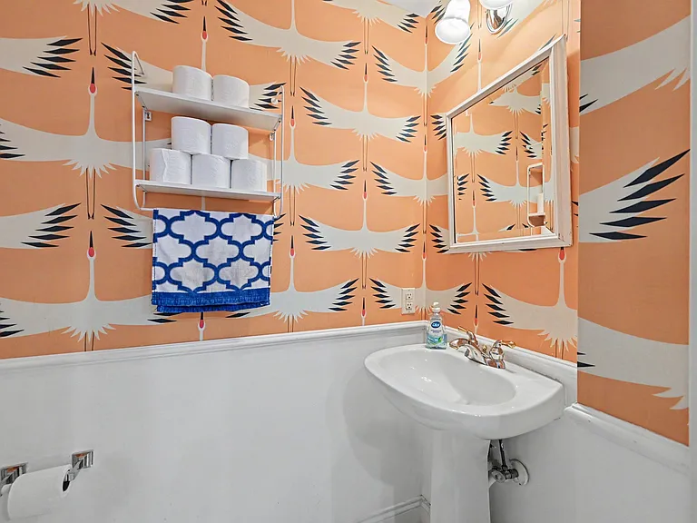 1027 Park West Dr — Photo 16