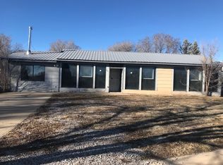 836 W Roybal Dr, Las Vegas, NM 87701