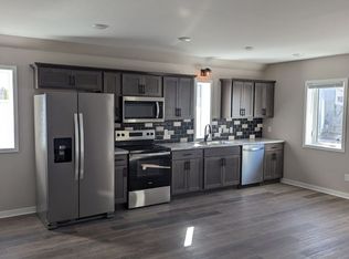 103 1/2 3rd St S #3, Waterville, MN 56096