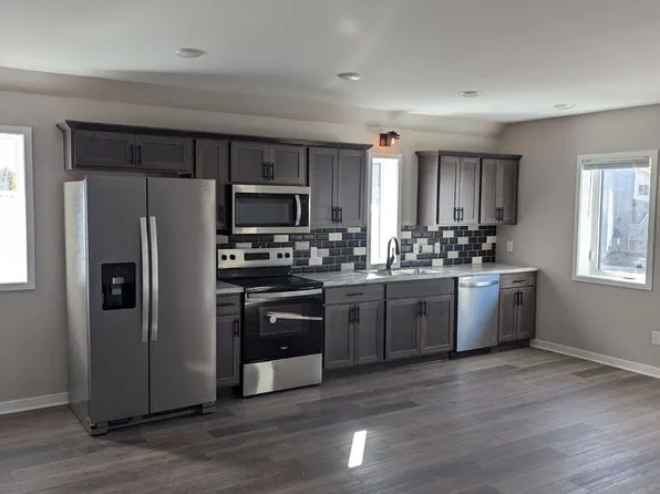 103 1/2 3rd, 103 1/2 3rd St S #3, Waterville, MN 56096