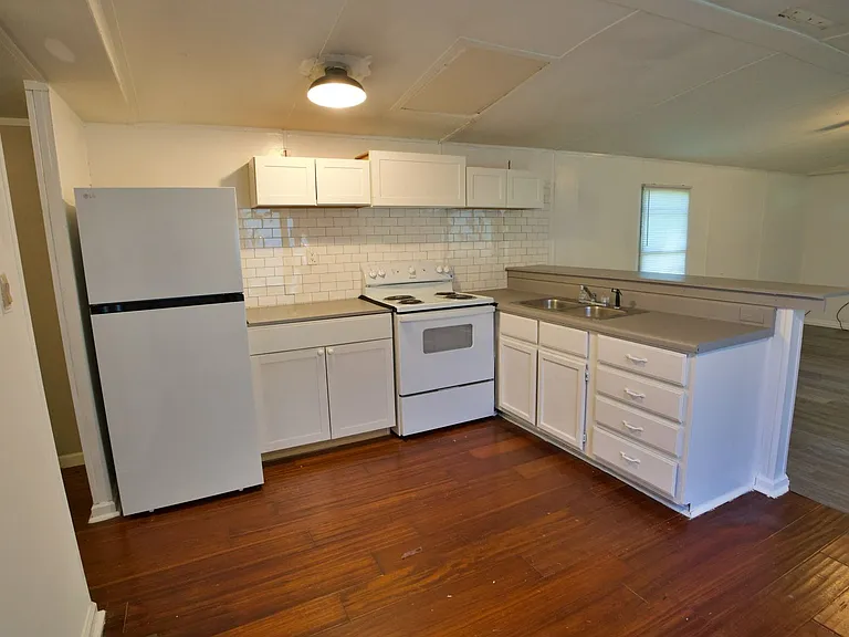 1111 Alexandria Rd SW — Photo 9