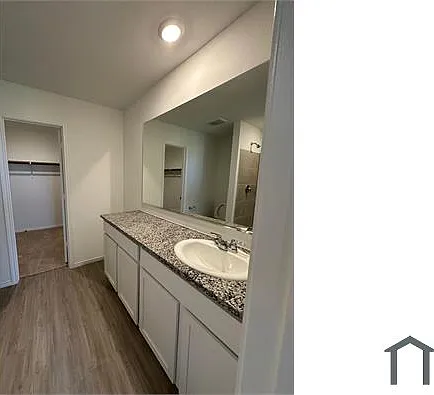 1514 Falcon Way — Photo 6