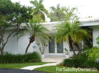 7700 SW 142nd St, Palmetto Bay, FL 33158