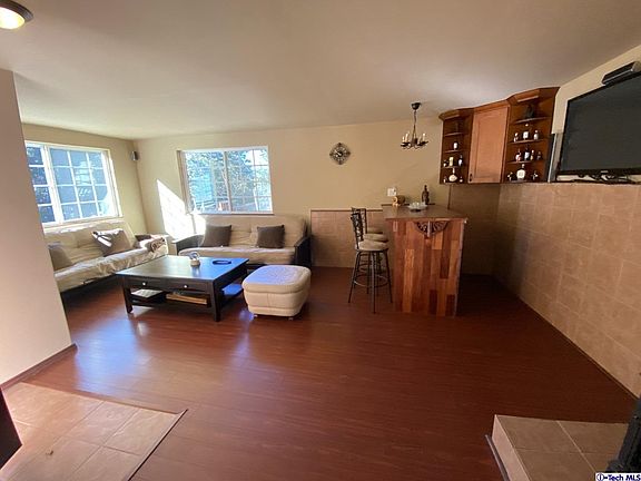 2nd image of 1220 Woodland Dr