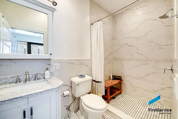 Sold by FirstService Realty (legacy) | media 22