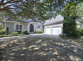 1920 Shellbrook Dr NW, Huntsville, AL 35806