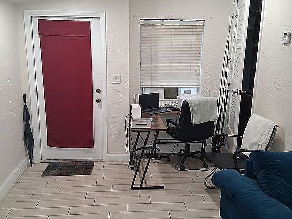 4th image of 8140 NW 14th Pl
