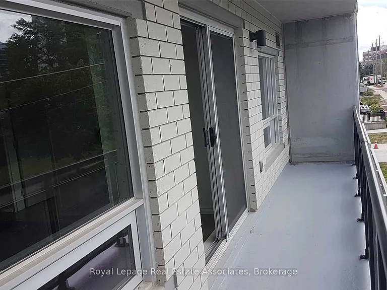 275 Larch St #F-306 — Photo 2