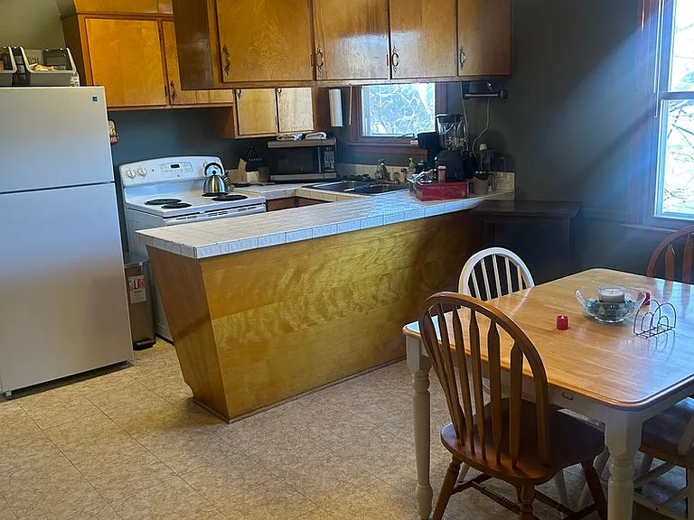 14 Orchard Ter — Photo 5